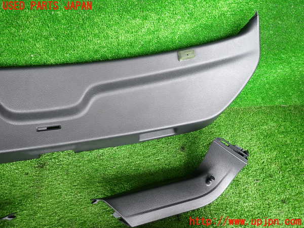 2UPJ-9241621578]VW シロッコR(13CDL)バックドア内張り 中古_2