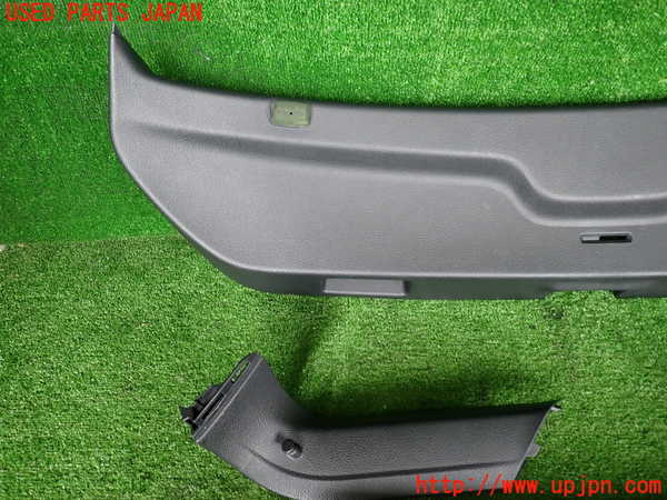 2UPJ-9241621578]VW シロッコR(13CDL)バックドア内張り 中古_3