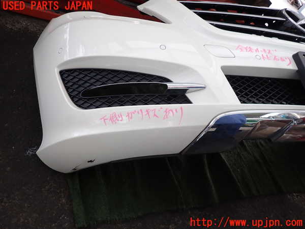2UPJ-9241631010]ベンツ R350 4MATIC W251(251065)フロントバンパー 中古_2