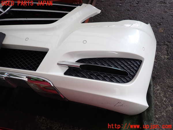 2UPJ-9241631010]ベンツ R350 4MATIC W251(251065)フロントバンパー 中古_3