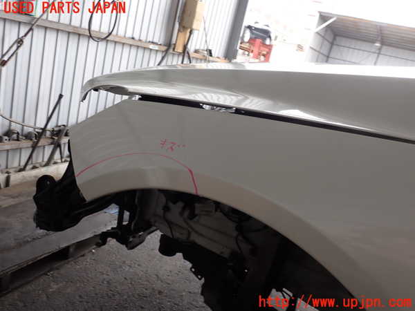 2UPJ-9241631082]ベンツ R350 4MATIC W251(251065)左前フェンダー 中古_2
