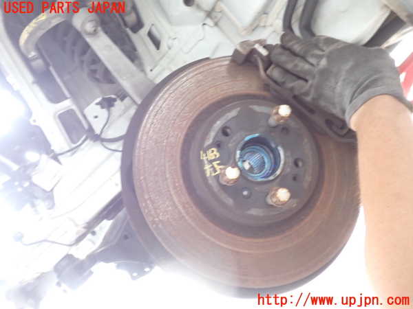 2UPJ-9241634295]ベンツ R350 4MATIC W251(251065)左フロントナックルハブ 中古_3