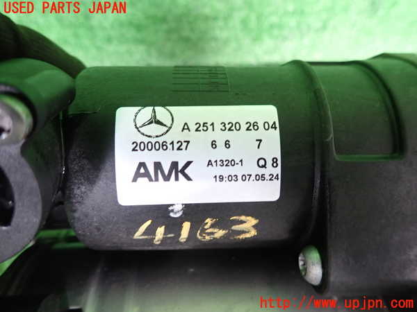 2UPJ-9241635535]ベンツ R350 4MATIC W251(251065)エアサスポンプ 中古_3