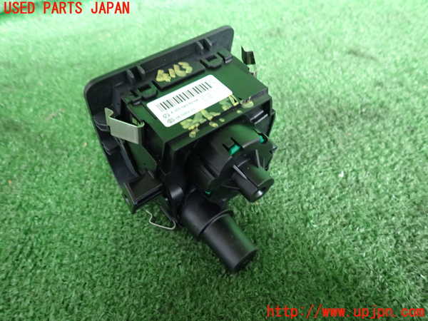 2UPJ-9241636285]ベンツ R350 4MATIC W251(251065)ライトスイッチ 中古_2