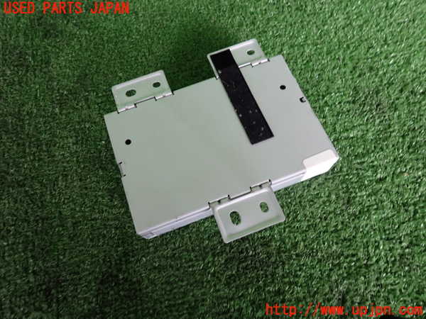 2UPJ-9241636146]ベンツ R350 4MATIC W251(251065)コンピューター1 中古 A2049005704_2