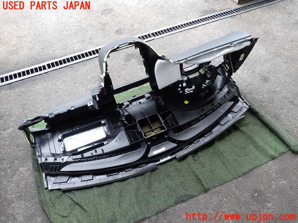 2UPJ-9241637505]ベンツ R350 4MATIC W251(251065)ダッシュボード 中古_4