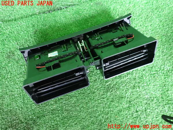 2UPJ-9241637526]ベンツ R350 4MATIC W251(251065)エアコン吹き出し口1(真中) 中古_2