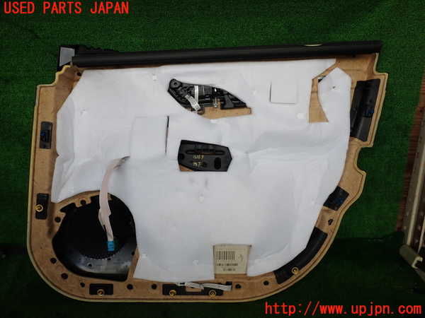 2UPJ-9241631264]ベンツ R350 4MATIC W251(251065)左前ドア内張り 中古_3