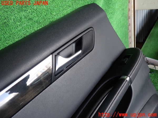 2UPJ-9241631324]ベンツ R350 4MATIC W251(251065)左後ドア内張り 中古_2