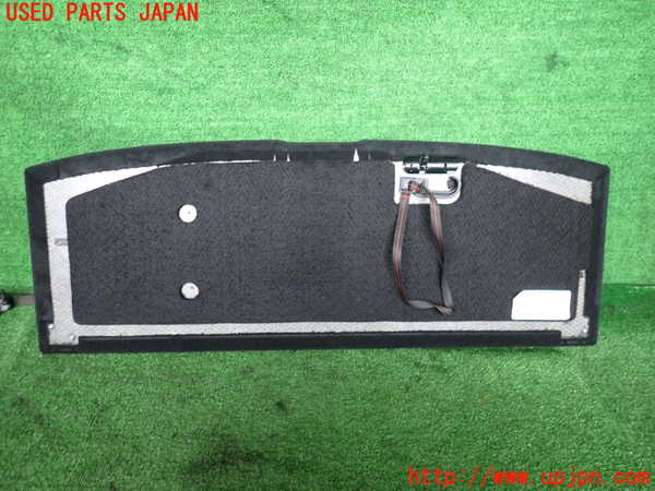 2UPJ-9241637771]ベンツ R350 4MATIC W251(251065)ラゲッジトレイ1 中古_2