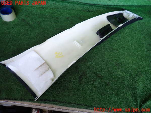 2UPJ-9241637670]ベンツ R350 4MATIC W251(251065)左センターピラートリム 中古_2