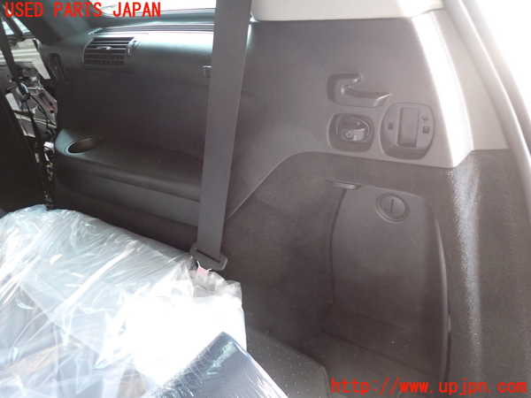 2UPJ-9241637675]ベンツ R350 4MATIC W251(251065)右リアピラートリム 中古_3