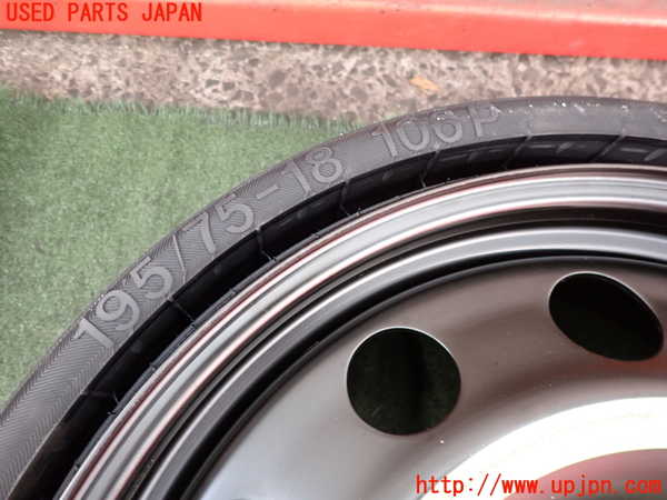 2UPJ-9241639601]ベンツ R350 4MATIC W251(251065)スペアタイヤ1 中古_2