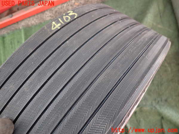2UPJ-9241639601]ベンツ R350 4MATIC W251(251065)スペアタイヤ1 中古_4
