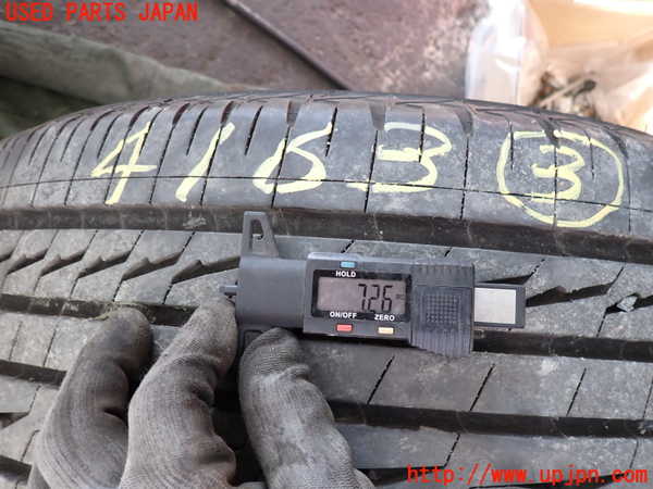 2UPJ-9241639043]ベンツ R350 4MATIC W251(251065)タイヤ　ホイール　1本③ 255/55R18 中古_3