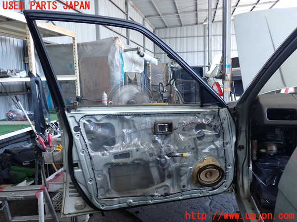 2UPJ-9241641260]ブルーバード(EU12)左前ドア 中古 (NISSAN 43R-00018 M243)_5