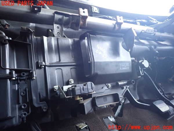 2UPJ-9241646100]ブルーバード(EU12)ヒーターコア 中古_2