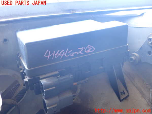 2UPJ-9241646742]ブルーバード(EU12)ヒューズボックス2 中古 (エンジンルーム 運転席側)_2