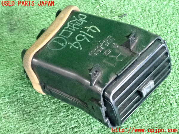 2UPJ-9241647526]ブルーバード(EU12)エアコン吹き出し口1 中古　右_2