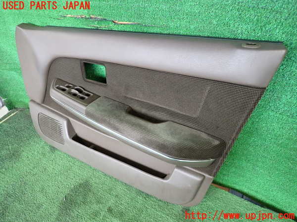 2UPJ-9241641234]ブルーバード(EU12)右前ドア内張り 中古_2