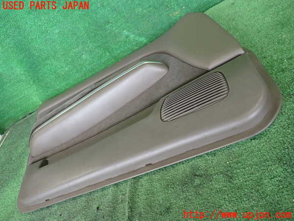 2UPJ-9241641264]ブルーバード(EU12)左前ドア内張り 中古_3