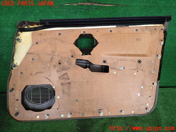 2UPJ-9241641264]ブルーバード(EU12)左前ドア内張り 中古_4