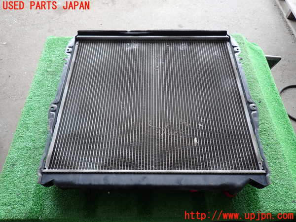 2UPJ-9241652321]ハイラックスサーフ(RZN185W)ラジエーター1 中古_5