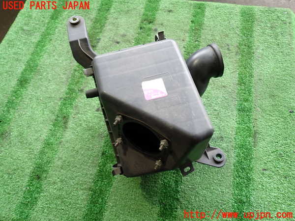 2UPJ-9241652560]ハイラックスサーフ(RZN185W)エアクリーナーボックス 中古_2