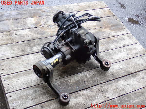 2UPJ-9241654350]ハイラックスサーフ(RZN185W)フロントデフ 中古_3