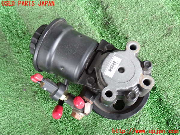 2UPJ-9241654250]ハイラックスサーフ(RZN185W)パワステポンプ 中古_2
