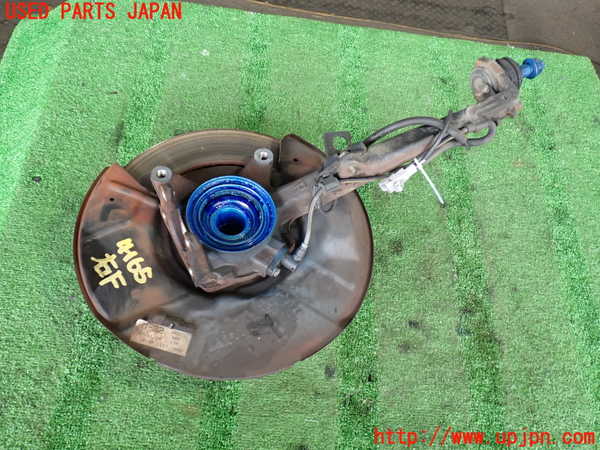 2UPJ-9241654290]ハイラックスサーフ(RZN185W)右フロントナックルハブ 中古_2