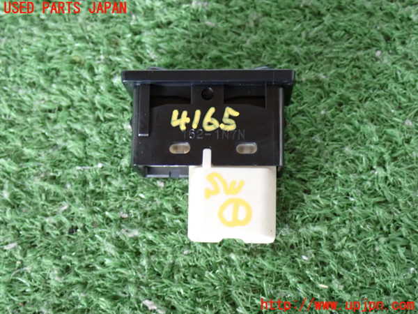 2UPJ-9241656306]ハイラックスサーフ(RZN185W)スイッチ1(バックドア) 中古_2