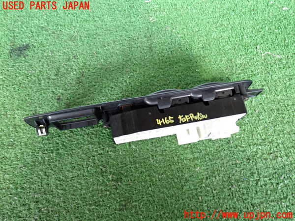 2UPJ-9241656240]ハイラックスサーフ(RZN185W)右前パワーウィンドウスイッチ 中古_2