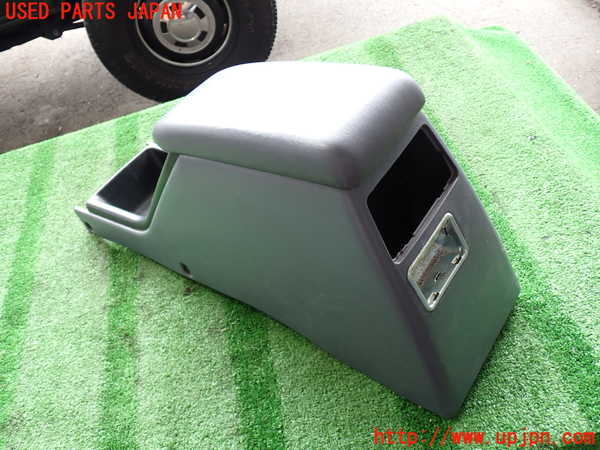 2UPJ-9241657540]ハイラックスサーフ(RZN185W)センターコンソール 中古_3