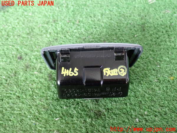 2UPJ-9241657822]ハイラックスサーフ(RZN185W)灰皿2 中古_3