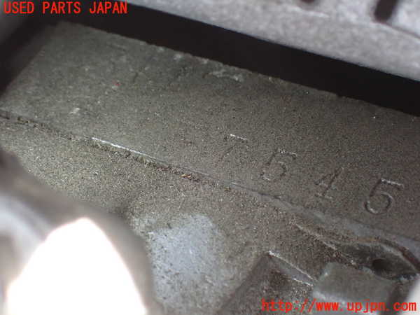 2UPJ-9241662010]セルシオ(UCF30)エンジン 3UZ-FE 中古_3