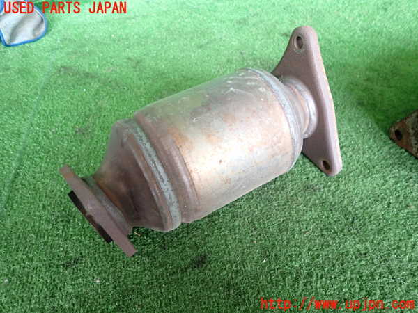 2UPJ-9241662662]セルシオ(UCF30)触媒2 中古_2