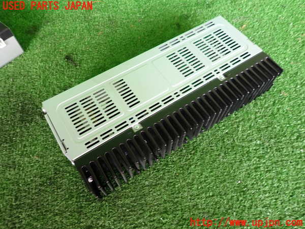 2UPJ-9241666525]セルシオ(UCF30)アンプ 中古_2