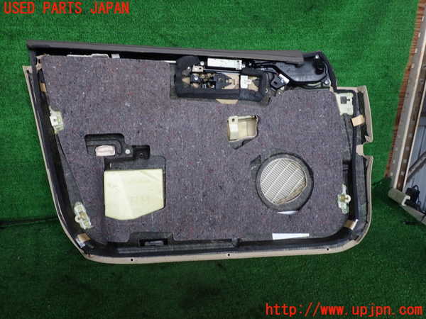 2UPJ-9241661234]セルシオ(UCF30)右前ドア内張り 中古_3