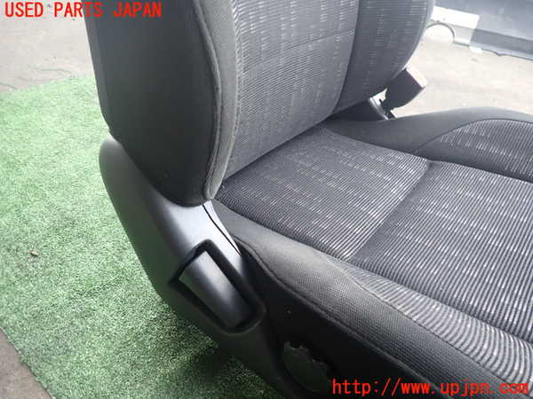 2UPJ-9241677035]アルテッツァ(SXE10)運転席シート 中古_4