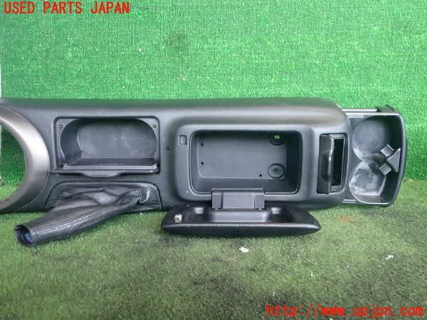 2UPJ-9241677540]アルテッツァ(SXE10)センターコンソール 中古_3