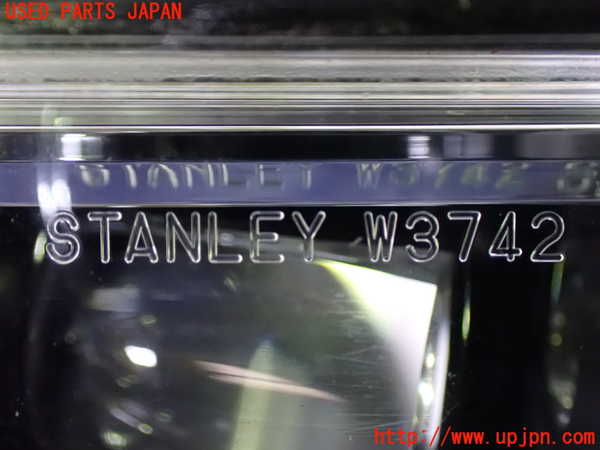 1UPJ-9241681182]オデッセイ(RC1)左フォグ 中古_3