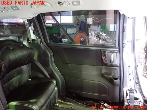 1UPJ-9241681320]オデッセイ(RC1)左後ドア 中古(43R-00073 M2L4)_5