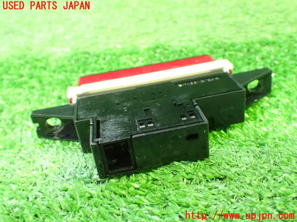 1UPJ-9241686290]オデッセイ(RC1)ハザードスイッチ 中古_2