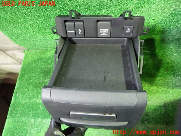 1UPJ-9241687549]オデッセイ(RC1)コンソール 中古_2
