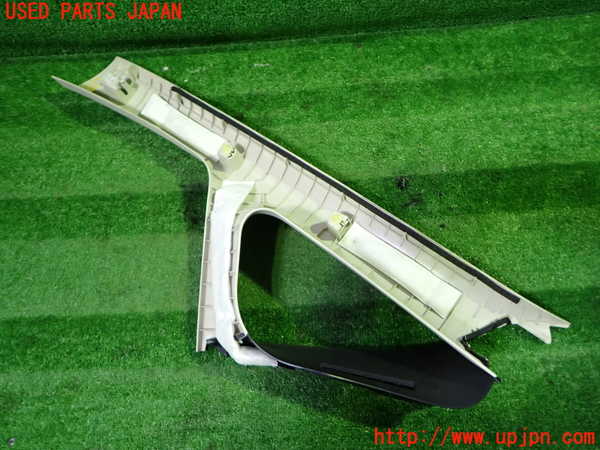 1UPJ-9241687655]オデッセイ(RC1)右フロントピラートリム 中古_2