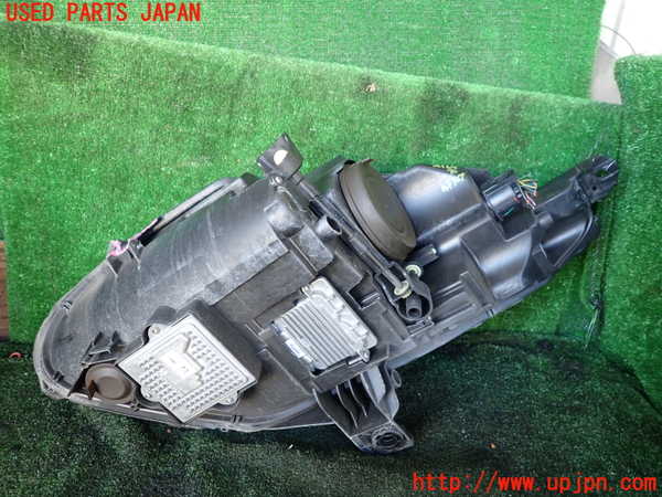 1UPJ-9241691130]ジャガー・Fタイプ コンバーチブル(J60MA)右ヘッドライト HID 中古_3