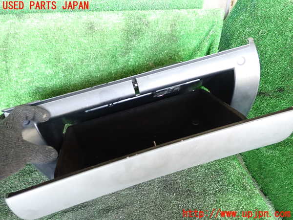 1UPJ-9241697516]ジャガー・Fタイプ コンバーチブル(J60MA)グローブボックス1 中古_5