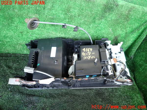 1UPJ-9241697540]ジャガー・Fタイプ コンバーチブル(J60MA)センターコンソール 【ジャンク】_4