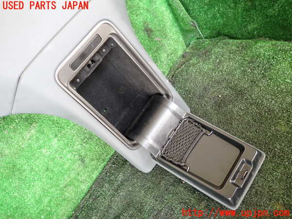 1UPJ-9241697841]ジャガー・Fタイプ コンバーチブル(J60MA)小物入れ1 中古_2